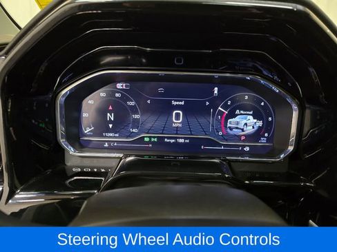 Used 2025 GMC Sierra 1500 Elevation w/ Elevation Premium Package image 21