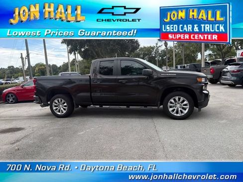 Used 2020 Chevrolet Silverado 1500 Custom w/ Custom Value Package RWD image 14