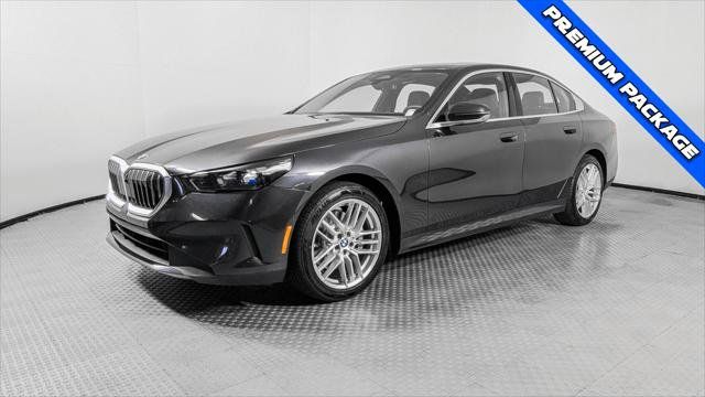 Used 2025 BMW 530i w/ Premium Package RWD image 2