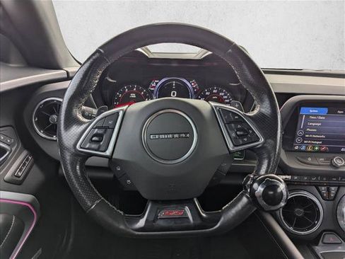 Used 2019 Chevrolet Camaro SS RWD image 15