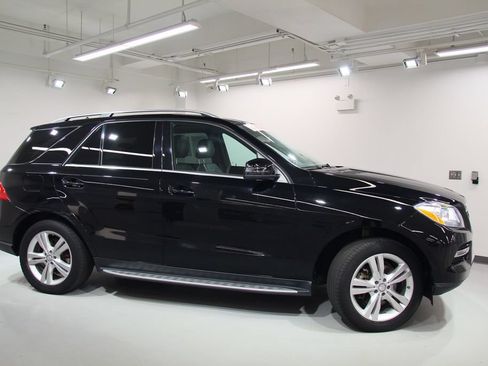 Used 2014 Mercedes-Benz ML 350 4MATIC image 11