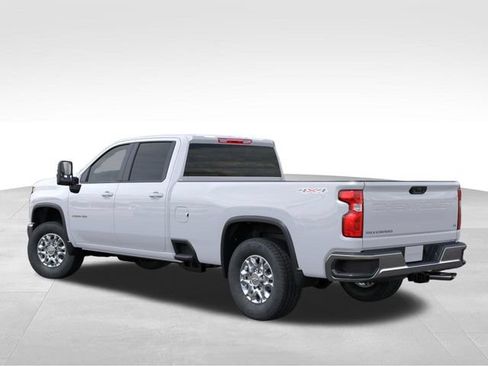 New 2026 Chevrolet Silverado 3500 LT w/ Convenience Package AWD/4WD image 3