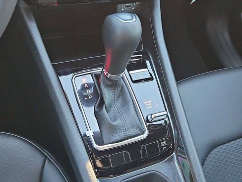 New 2026 Jeep Compass Latitude image 30