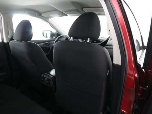 Used 2020 Nissan Rogue Sport S FWD image 35