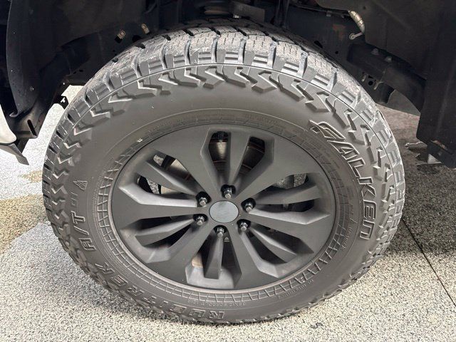 Used 2019 Ford F150 XL w/ Equipment Group 101A Mid AWD/4WD image 3