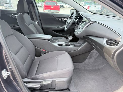Used 2023 Chevrolet Malibu LT FWD image 22