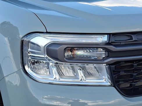 Certified 2024 Ford Maverick XLT w/ XLT Luxury Package image 9