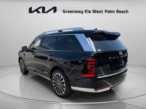 Used 2026 Hyundai Palisade Calligraphy FWD image 5