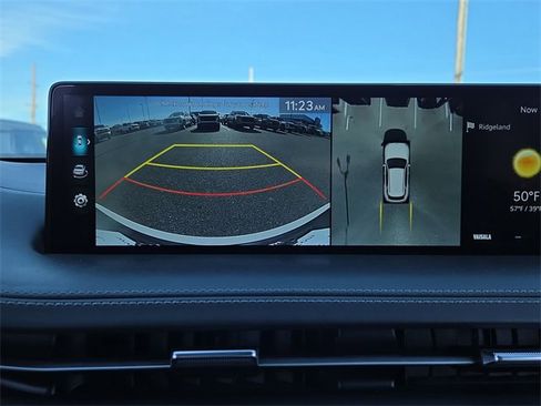 Used 2023 Genesis GV70 2.5T w/ Sport Prestige Package image 23