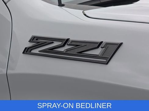 Used 2025 Chevrolet Silverado 1500 Custom Trail Boss w/ LPO, Dark Essentials Package image 9