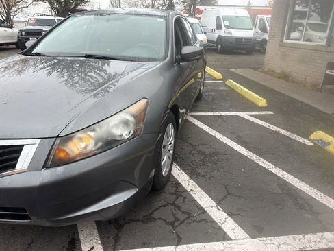 Used 2010 Honda Accord LX image 14