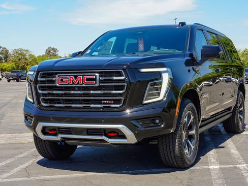 New 2026 GMC Yukon XL AT4 image 2