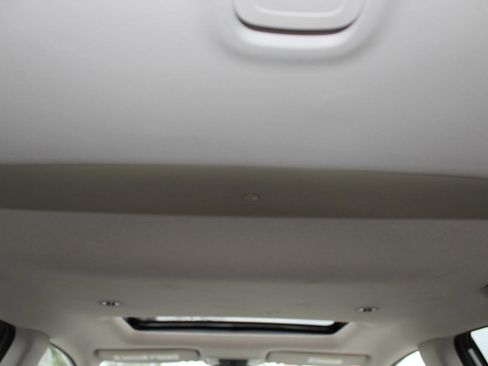 Used 2025 Honda HR-V EX-L image 11