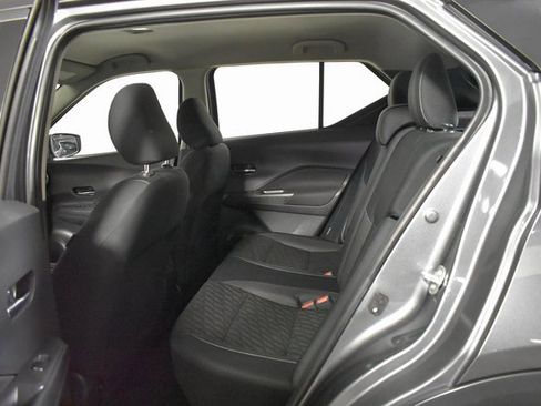 Certified 2022 Nissan Kicks SV image 23