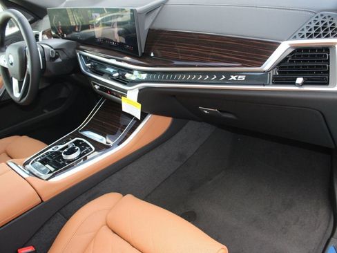 New 2026 BMW X5 sDrive40i w/ Executive Package image 34