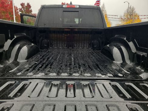 Used 2025 RAM 1500 Big Horn image 27