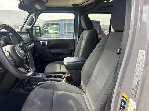Used 2022 Jeep Wrangler Unlimited Sport AWD/4WD image 10
