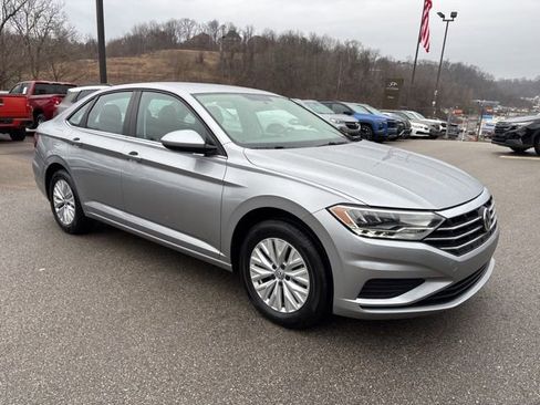 Used 2020 Volkswagen Jetta S w/ Driver Assistance Package image 7