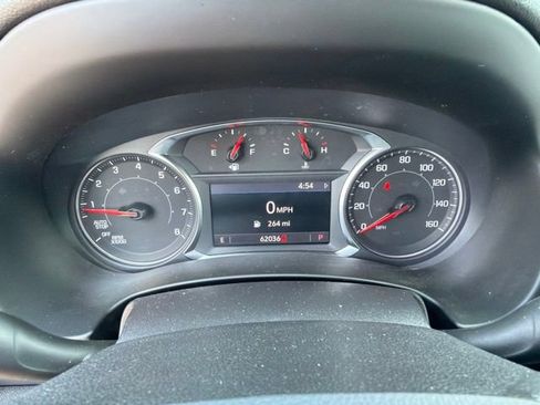 Used 2024 GMC Terrain SLT AWD/4WD image 25