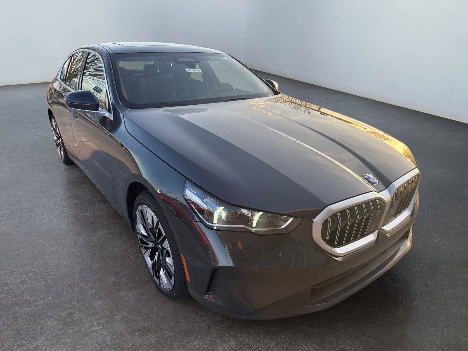 Used 2026 BMW 530i xDrive AWD/4WD image 11