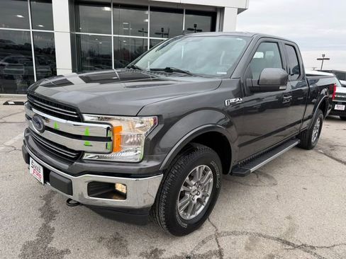 Used 2020 Ford F150 Lariat w/ Equipment Group 501A Mid image 3