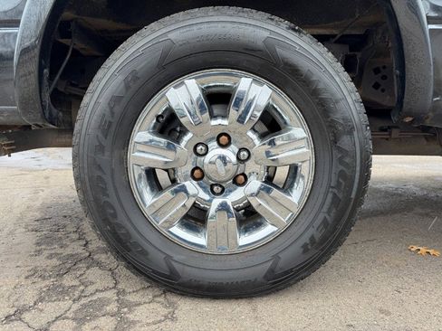 Used 2011 Ford F150 Lariat w/ Lariat Chrome Pkg image 13