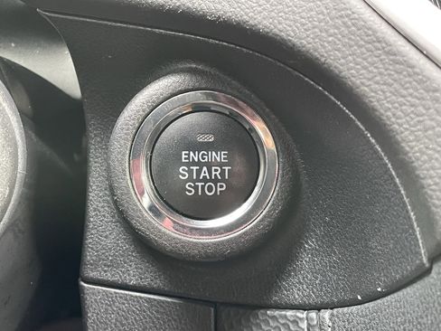 Used 2022 Subaru Forester Touring w/ Popular Package #2 image 27