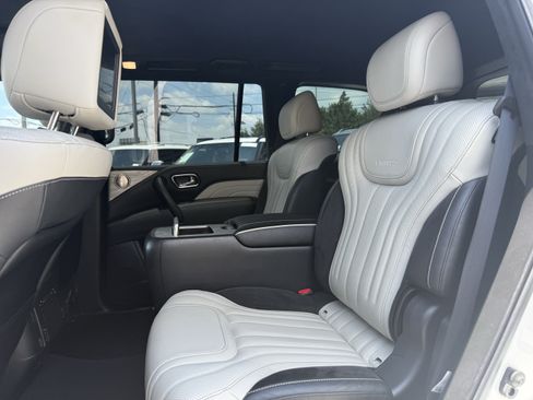 Used 2020 INFINITI QX80 Limited w/ All-Season Package AWD/4WD image 14