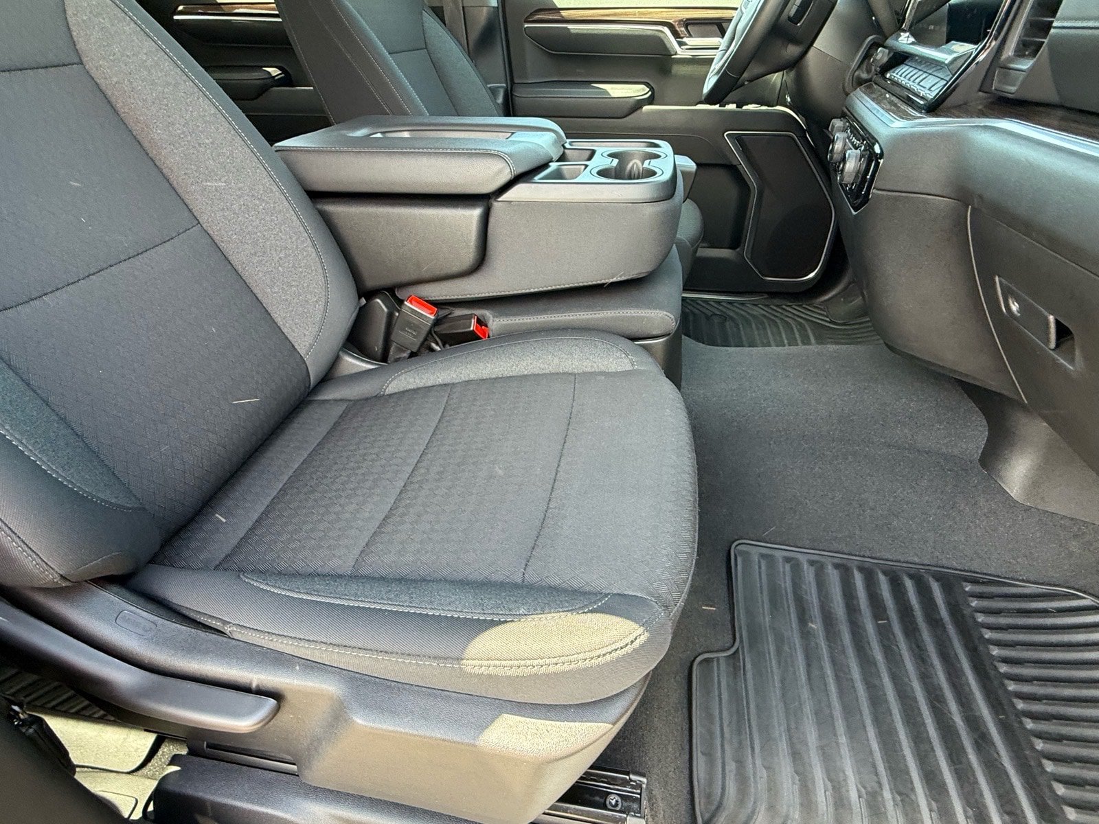 Used 2026 Chevrolet Silverado 1500 RST AWD/4WD image 10