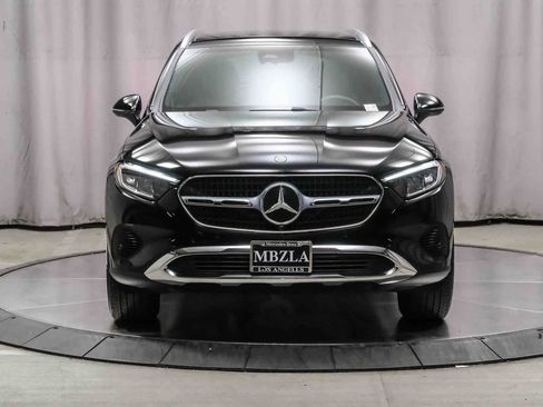 Certified 2025 Mercedes-Benz GLC 300 image 6