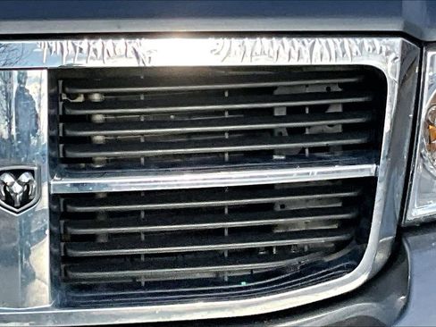 Used 2008 Dodge Durango SLT image 11