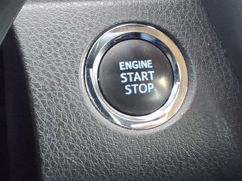 Used 2023 Toyota Camry XSE image 22