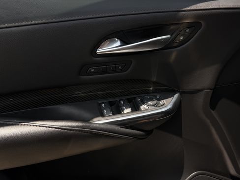 Used 2022 Cadillac XT4 Sport w/ Enhanced Visibility Package FWD image 27