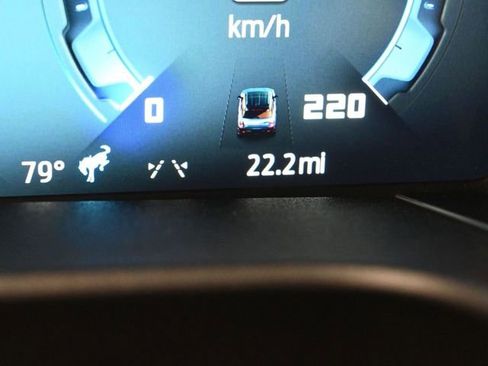 Used 2025 Ford Bronco Sport Heritage image 32