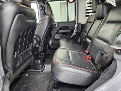 Used 2021 Jeep Wrangler Unlimited Rubicon image 8