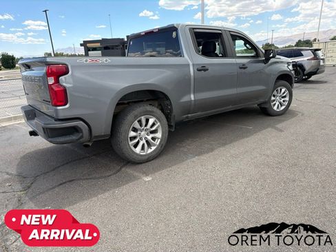 Used 2021 Chevrolet Silverado 1500 Custom w/ LPO, Dark Essentials Package AWD/4WD image 12