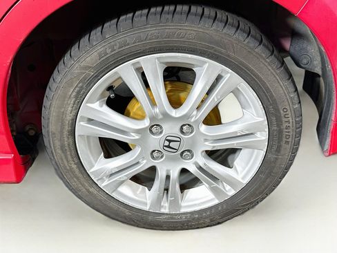 Used 2010 Honda Fit Sport image 11
