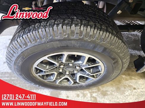 Used 2023 Ford F150 XLT w/ Equipment Group 302A High AWD/4WD image 8