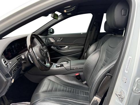 Used 2019 Mercedes-Benz S 560 4MATIC Sedan image 30