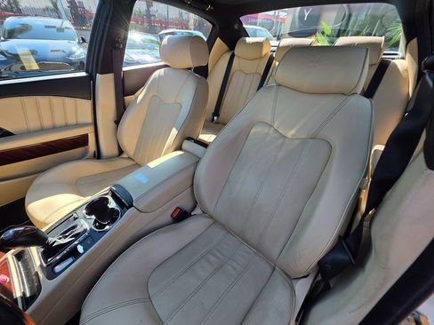 Used 2011 Maserati Quattroporte S image 24