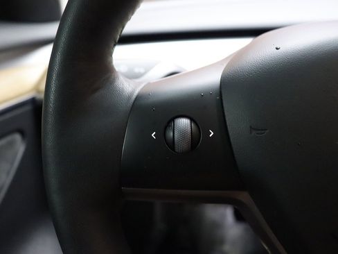 Used 2021 Tesla Model 3 Long Range image 46