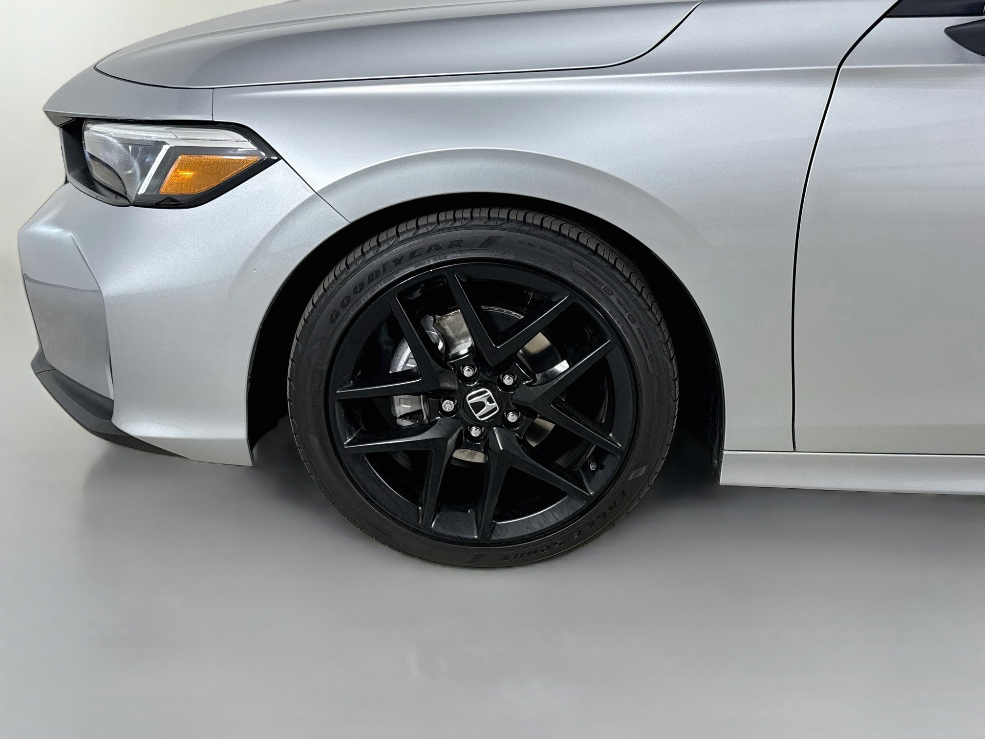 Used 2025 Honda Civic Sport image 30