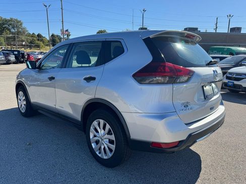 Used 2020 Nissan Rogue S image 5