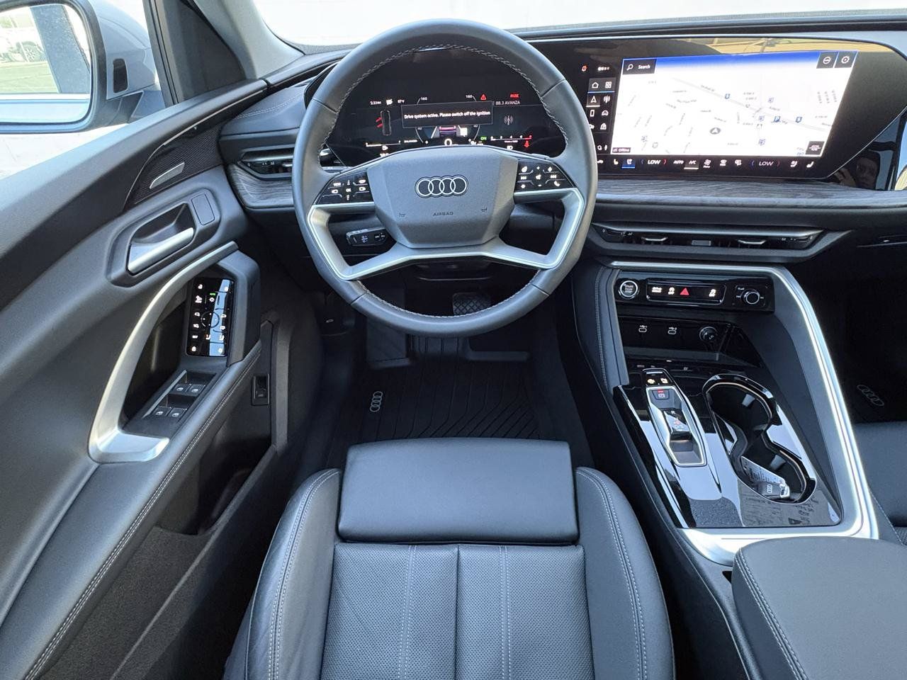 Used 2025 Audi Q5 Premium Plus AWD/4WD image 6