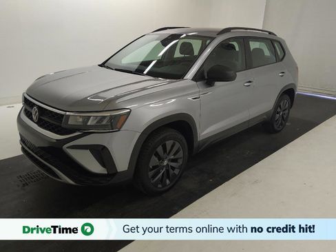 Used 2024 Volkswagen Taos S FWD image 1