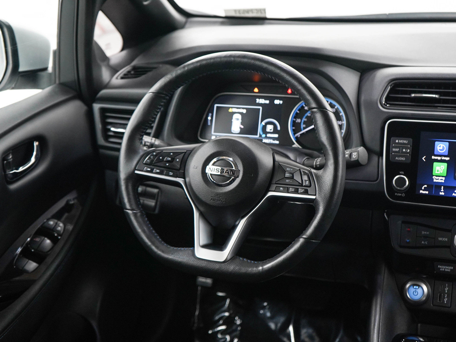 Used 2022 Nissan Leaf SV FWD image 14