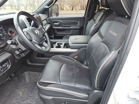 Used 2024 RAM 2500 Laramie w/ Night Edition AWD/4WD image 16