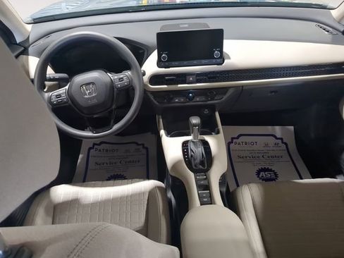 New 2025 Honda HR-V LX image 10