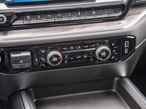 New 2026 Chevrolet Silverado 2500 LTZ w/ Z71 Chrome Sport Edition image 36