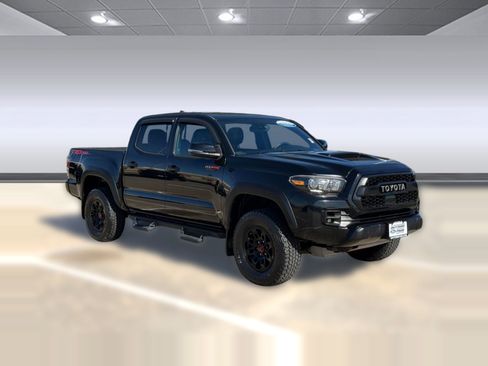 Used 2019 Toyota Tacoma TRD Pro image 7